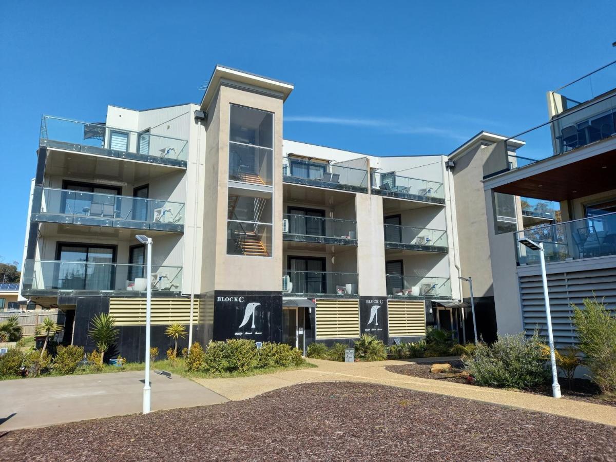Apartments In Phillip Island Towers - Block C كاوز المظهر الخارجي الصورة